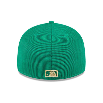 This is a Chicago Cubs St. Patrick's Day Green Low Profile 59FIFTY Fitted Cap 5