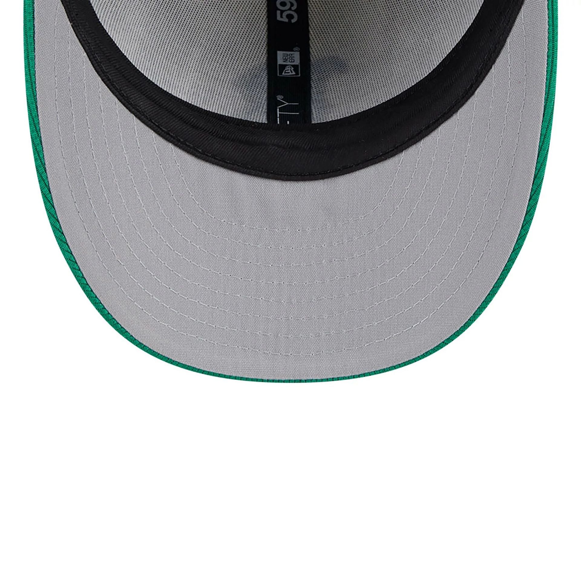 This is a Boston Red Sox St. Patrick's Day Green Low Profile 59FIFTY Fitted Cap 2