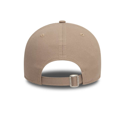 This is a New York Yankees League Essential Pastel Brown 9FORTY Adjustable Cap 3