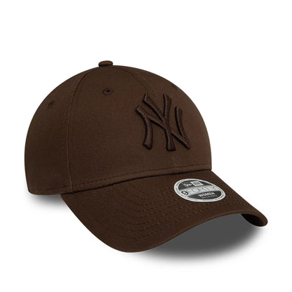 This is a New York Yankees Womens League Essential Dark Brown 9FORTY Adjustable Cap 6