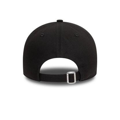 This is a New York Yankees League Essential Black 9TWENTY Adjustable Cap 3