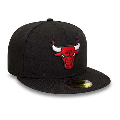 This is a Chicago Bulls NBA Essential Black 59FIFTY Fitted Cap 5