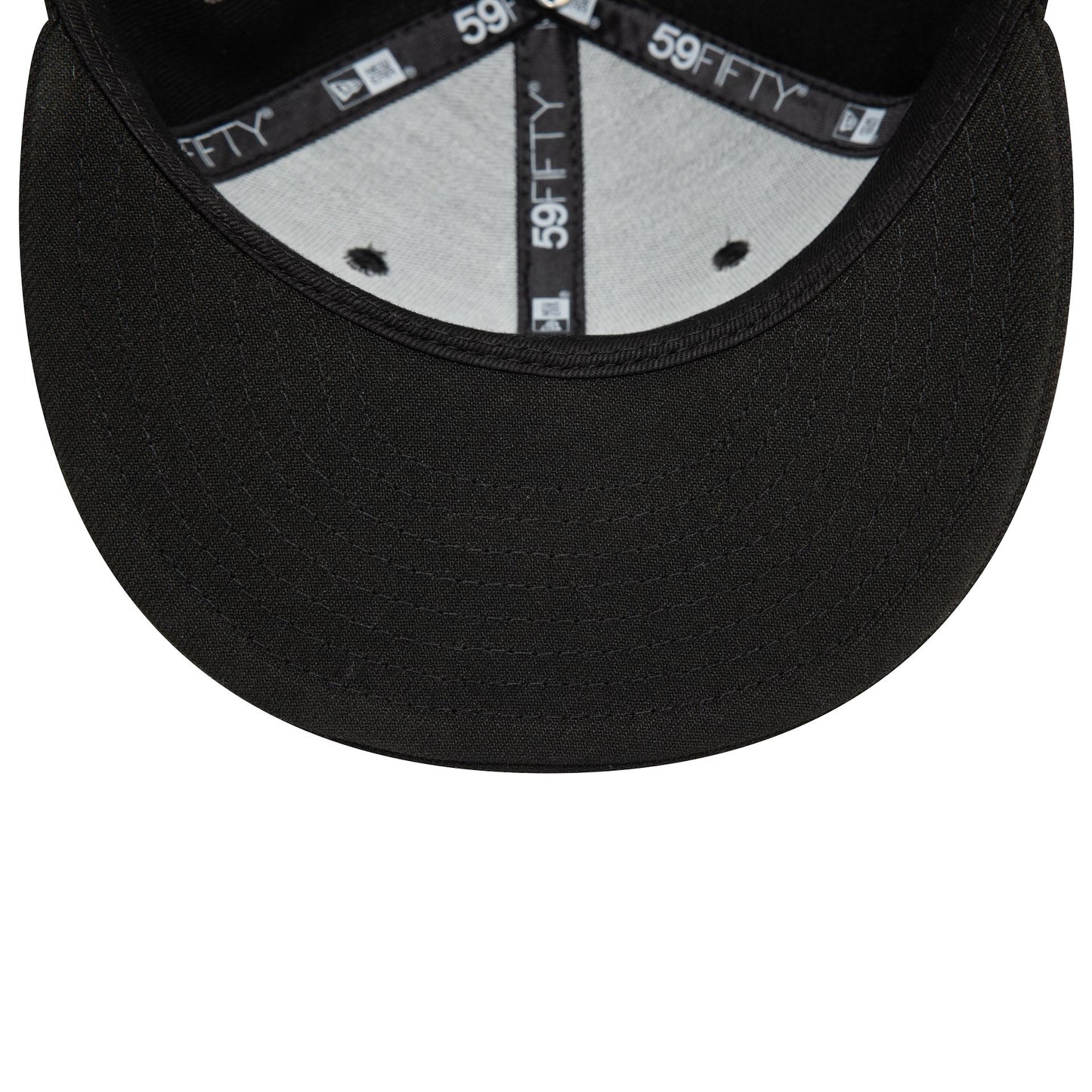 This is a New York Yankees Youth Black 59FIFTY Fitted Cap 2