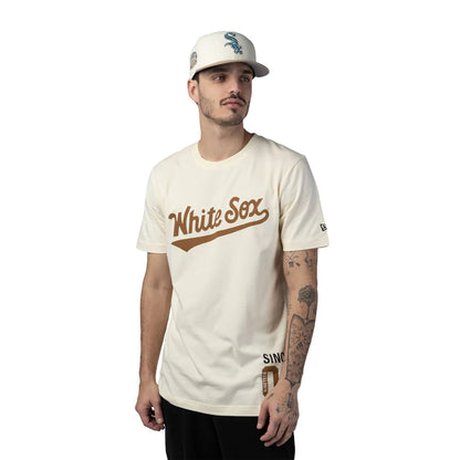 The Male model is wearing Chicago White Sox MLB Cord White T-Shirt 4