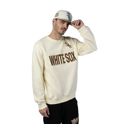 The Male model is wearing Chicago White Sox MLB Cord White Crew Neck Sweatshirt 5