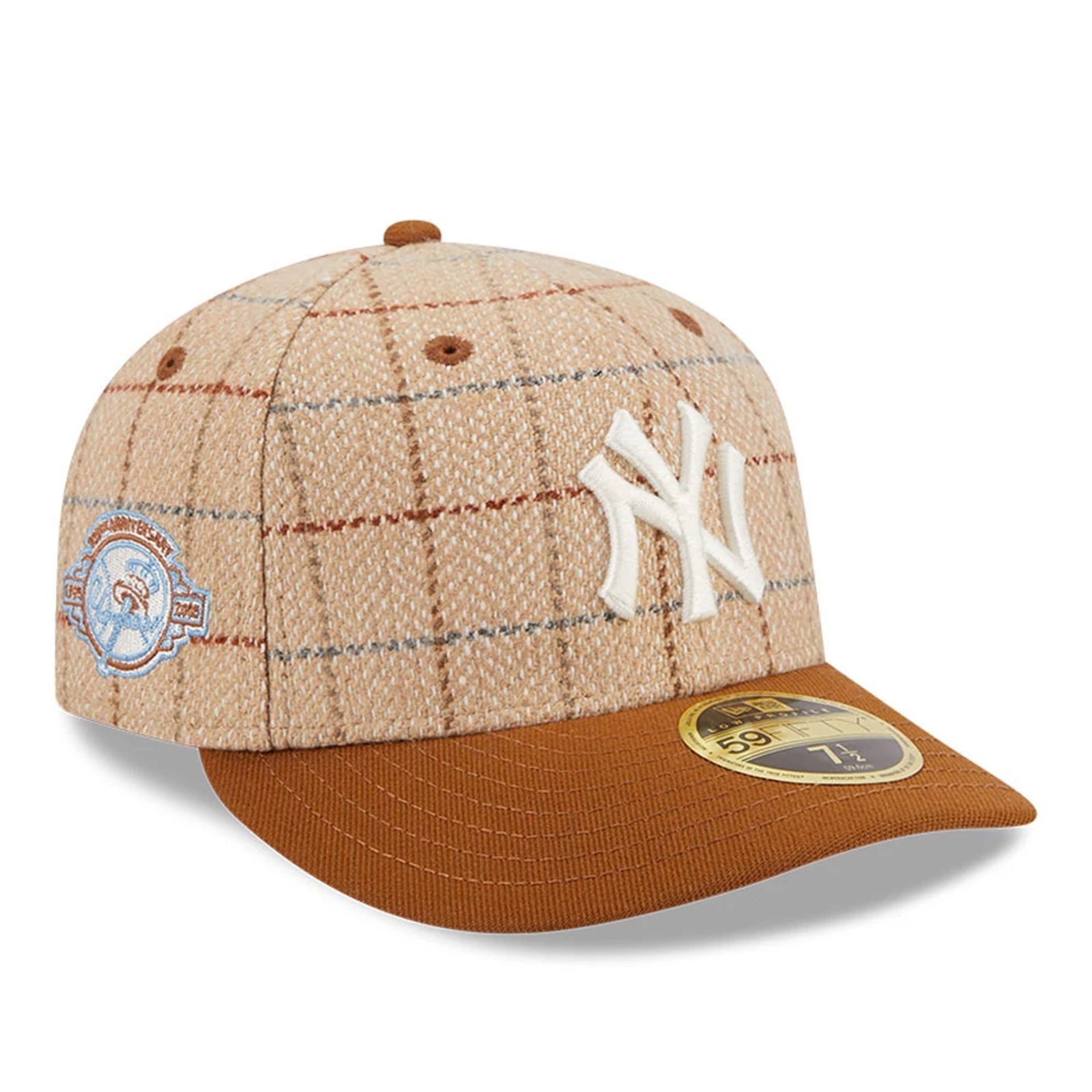 This is a New York Yankees MLB Herringbone Check Beige Low Profile 59FIFTY Fitted Cap 1