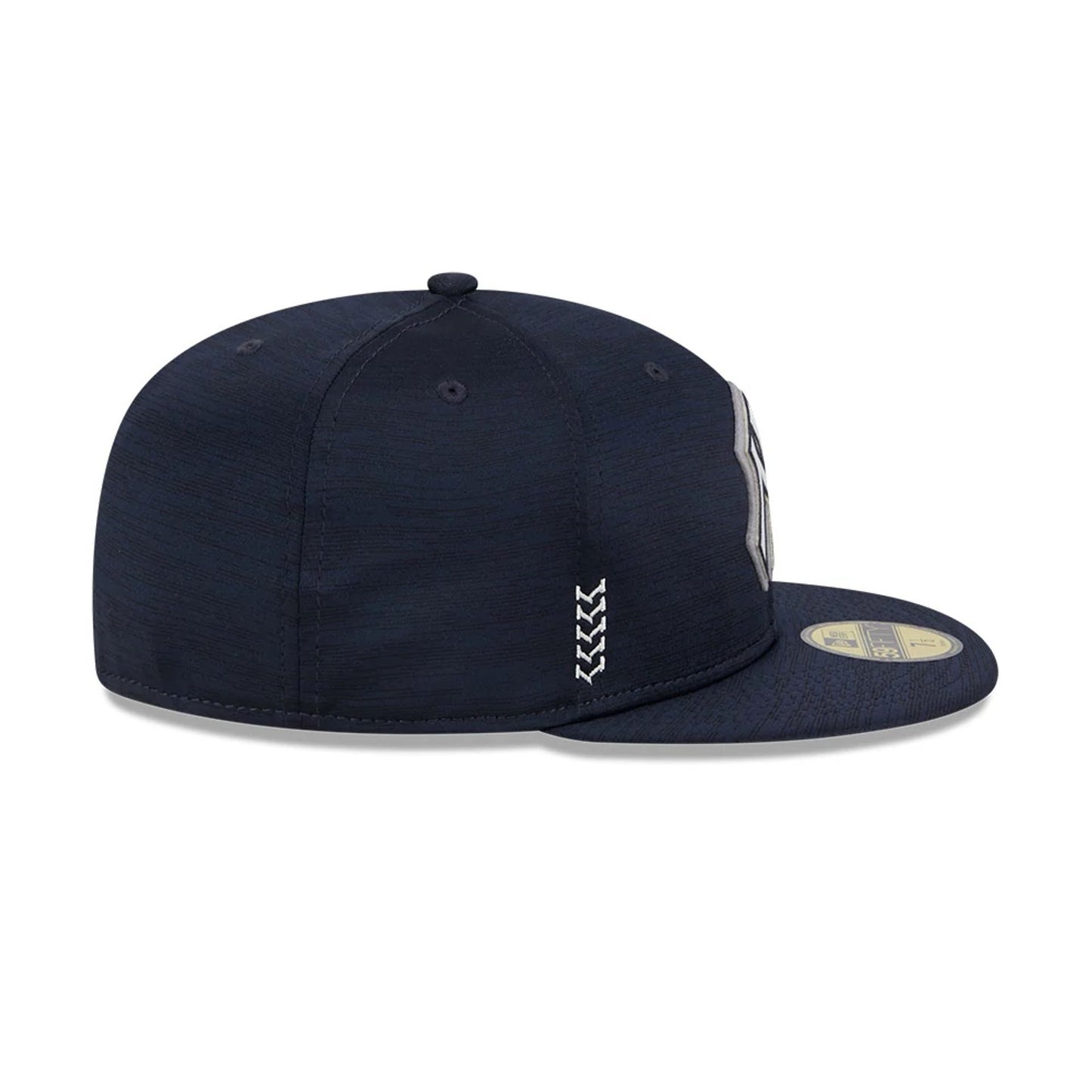 This is a New York Yankees Clubhouse Navy 59FIFTY Fitted Cap 7