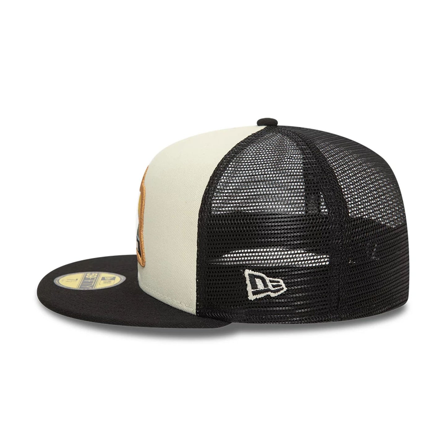 This is a New Era Cryptid Black 59FIFTY Fitted Cap 6