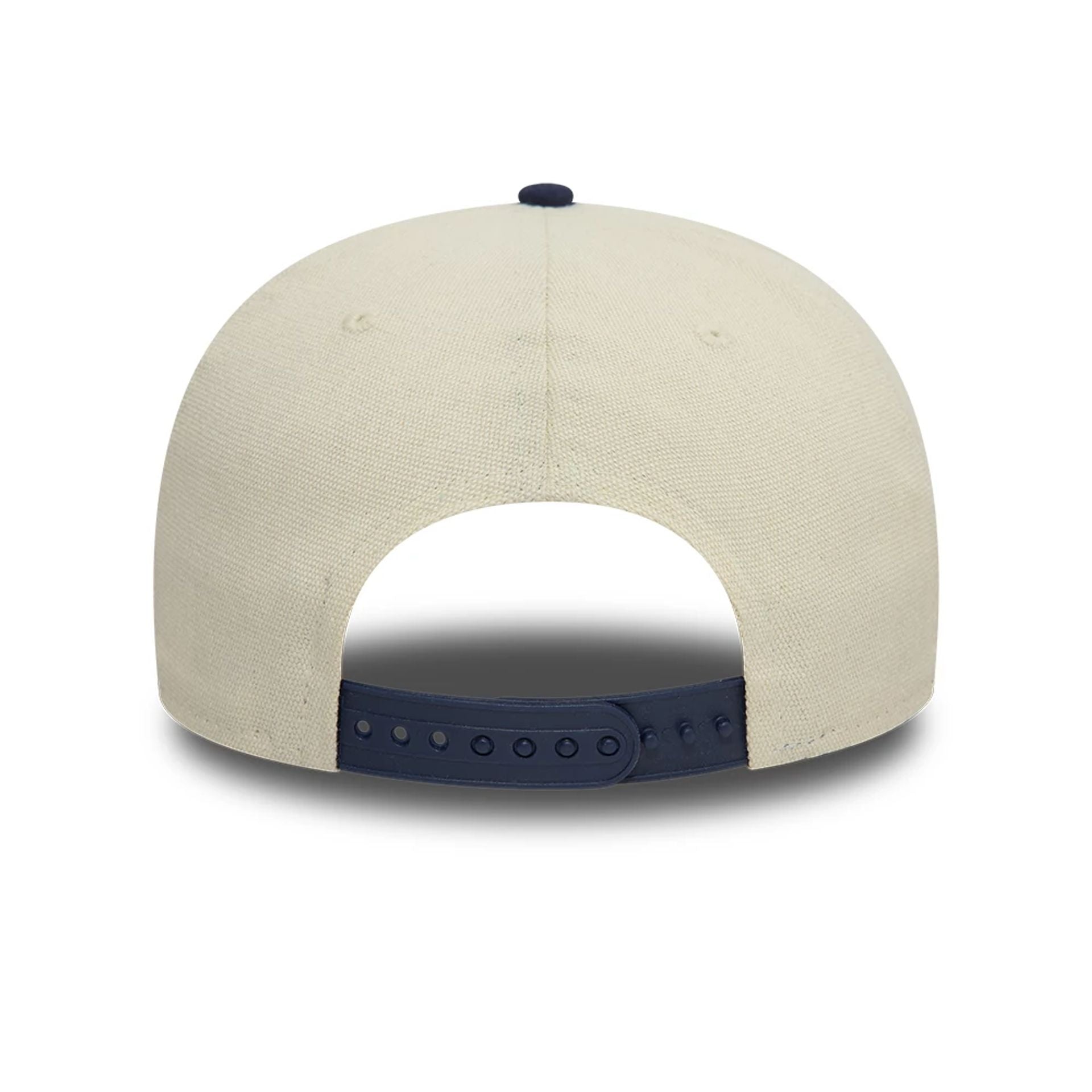 This is a New Era Two Tone Light Beige and Navy Golfer Cap 4