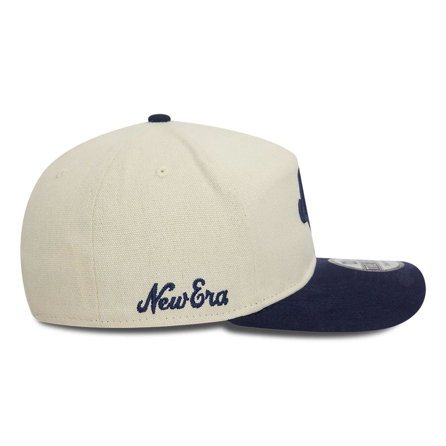 This is a New Era Two Tone Light Beige and Navy Golfer Cap 7