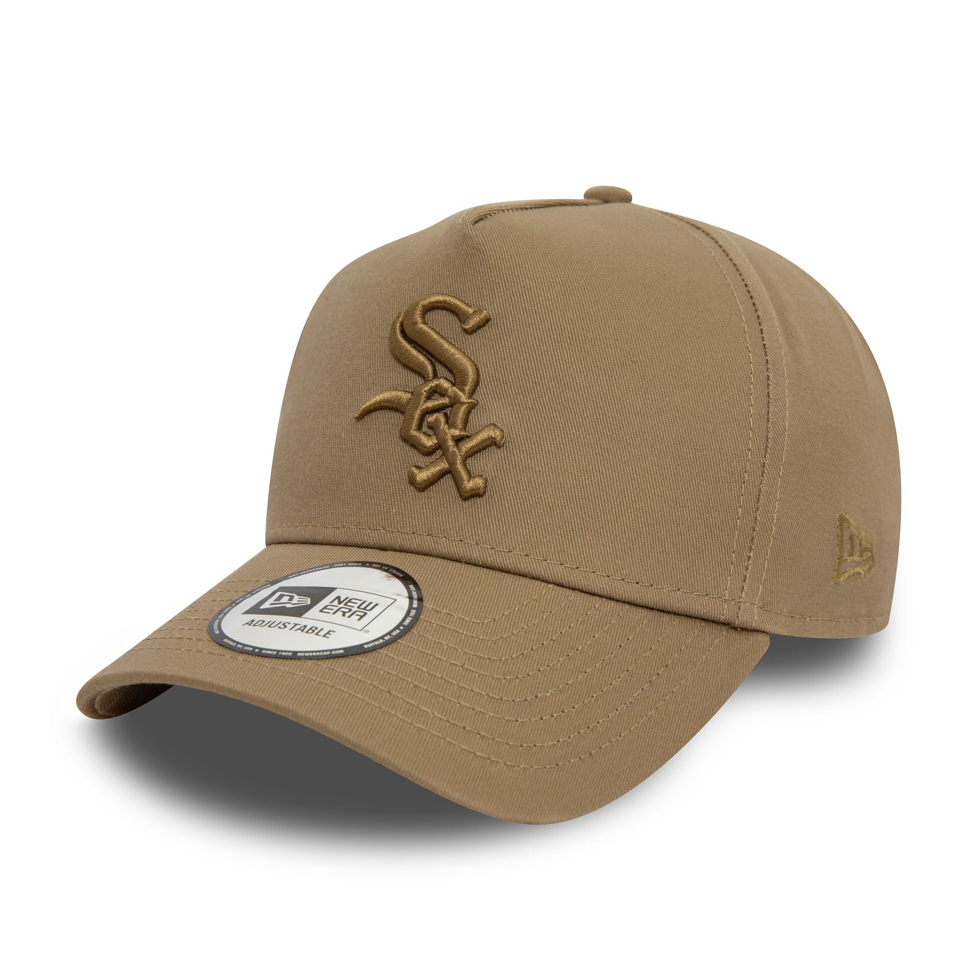 This is a Chicago White Sox Neutral Beige 9FORTY E-Frame Adjustable Cap 1