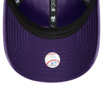 This is a New York Yankees Womens Shimmer Purple 9FORTY Adjustable Cap 5