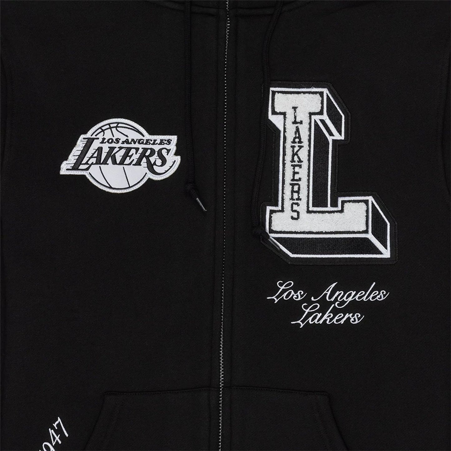 The Male model is wearing LA Lakers Ivy Sport Black Full Zip Hoodie 3