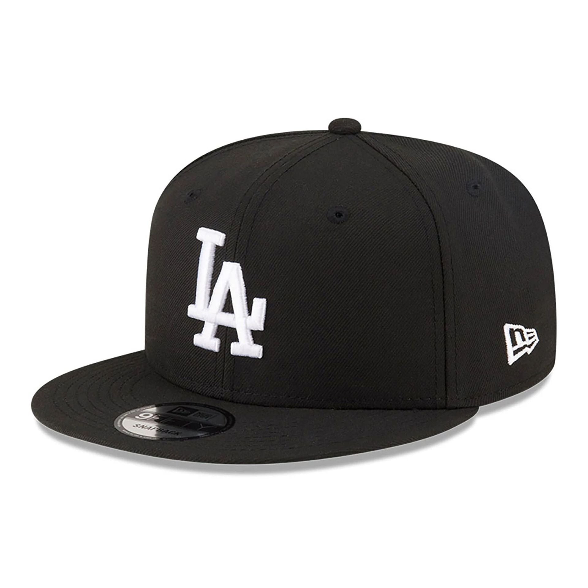 This is a LA Dodgers Chain Stitch Black 9FIFTY Snapback Cap 1