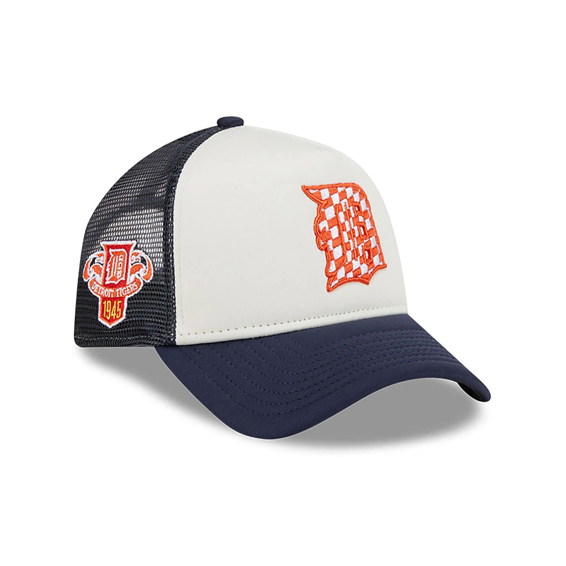 This is a Detroit Tigers Check Flag Navy 9FORTY A-Frame Adjustable Trucker Cap 1