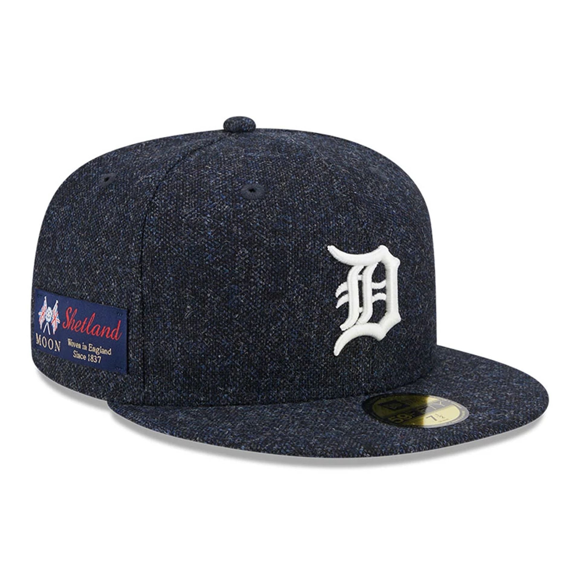 This is a Detroit Tigers Moon Navy 59FIFTY Fitted Cap 1