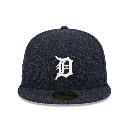 This is a Detroit Tigers Moon Navy 59FIFTY Fitted Cap 3