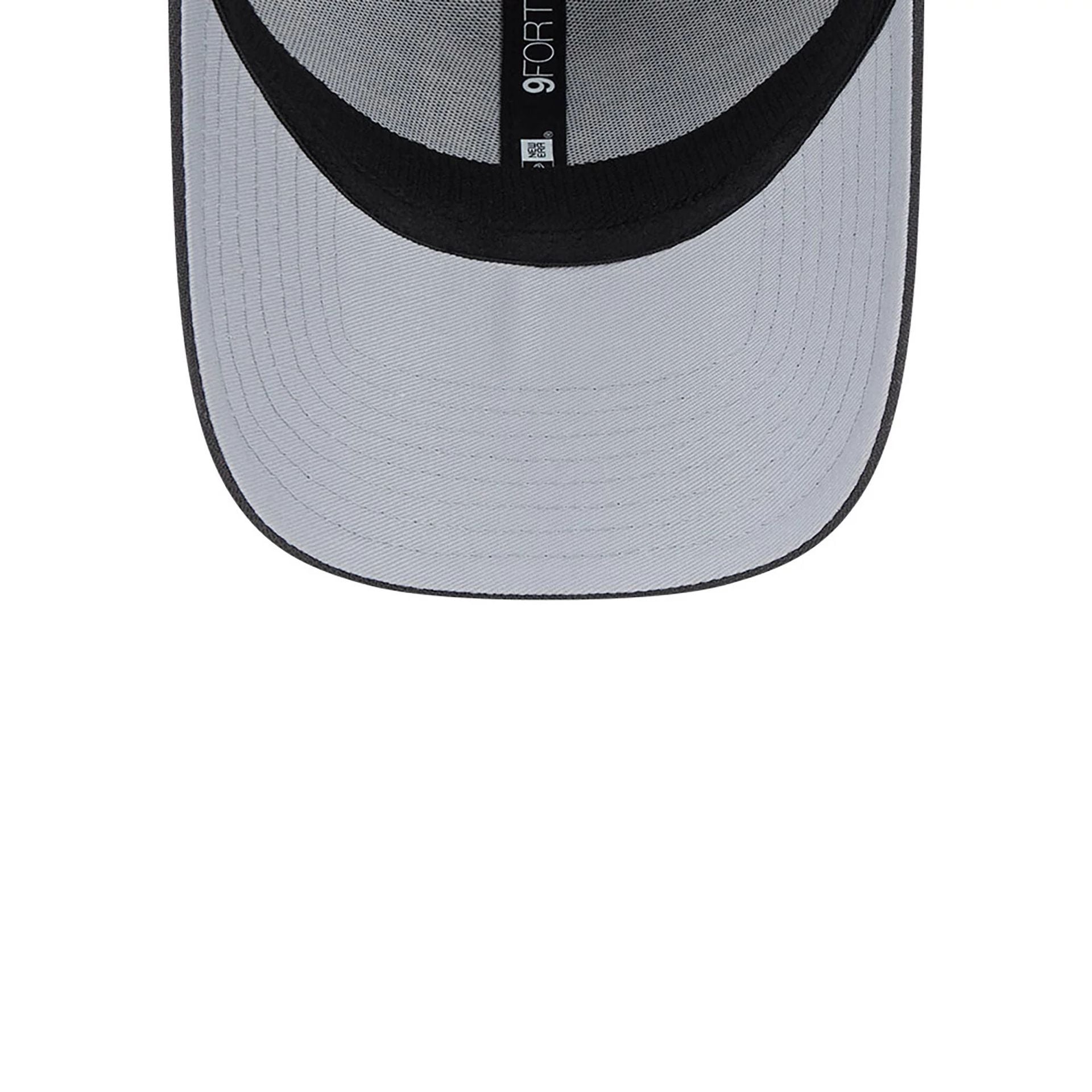 This is a Indianapolis Colts NFL Draft 2024 Dark Grey 9FORTY Stretch-Snap Cap 4