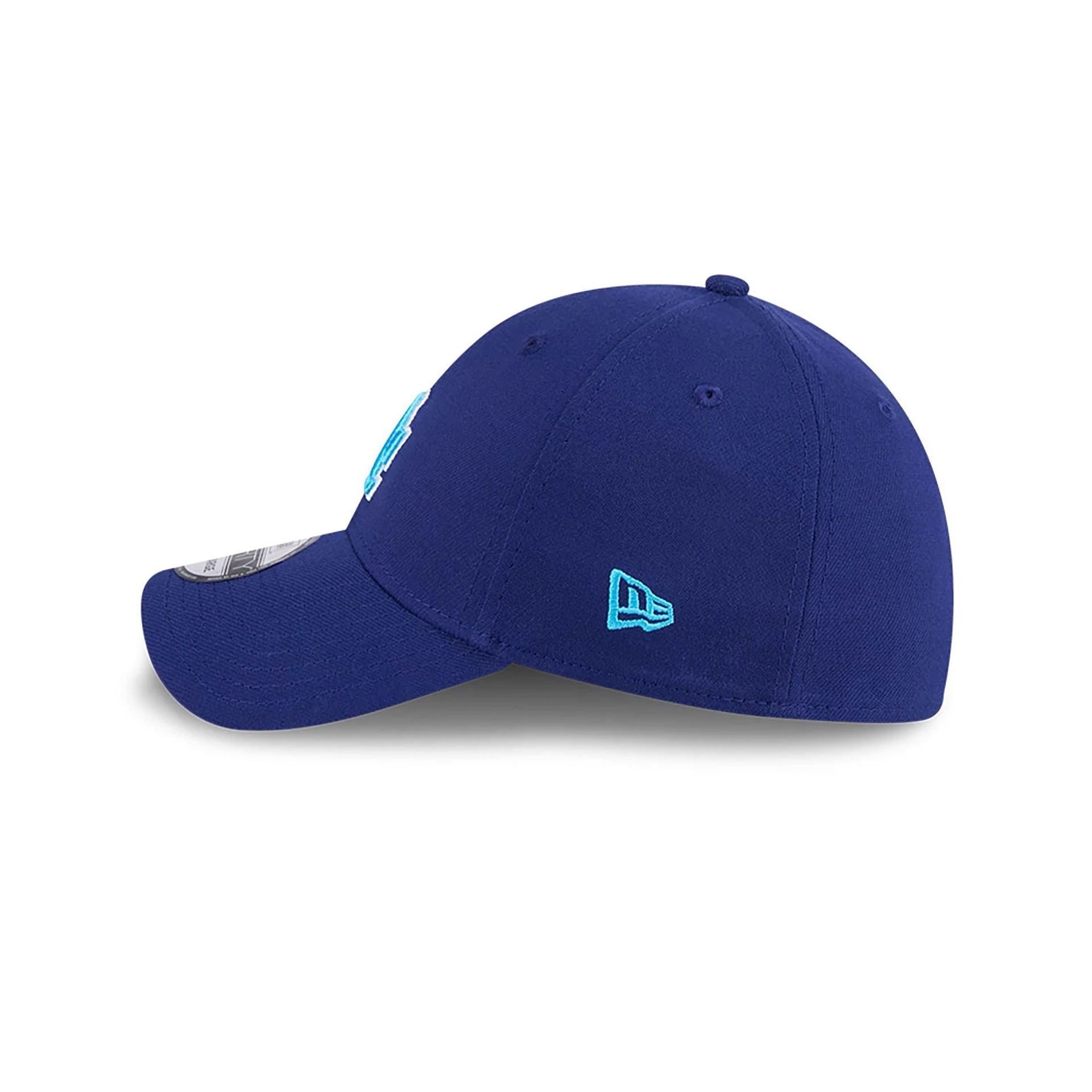 This is a LA Dodgers MLB Father's Day 2024 Dark Blue 39THIRTY Stretch Fit Cap 4