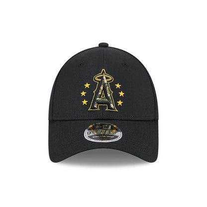 This is a LA Angels MLB Armed Forces Day 2024 Black 9FORTY Stretch Snap Cap 3