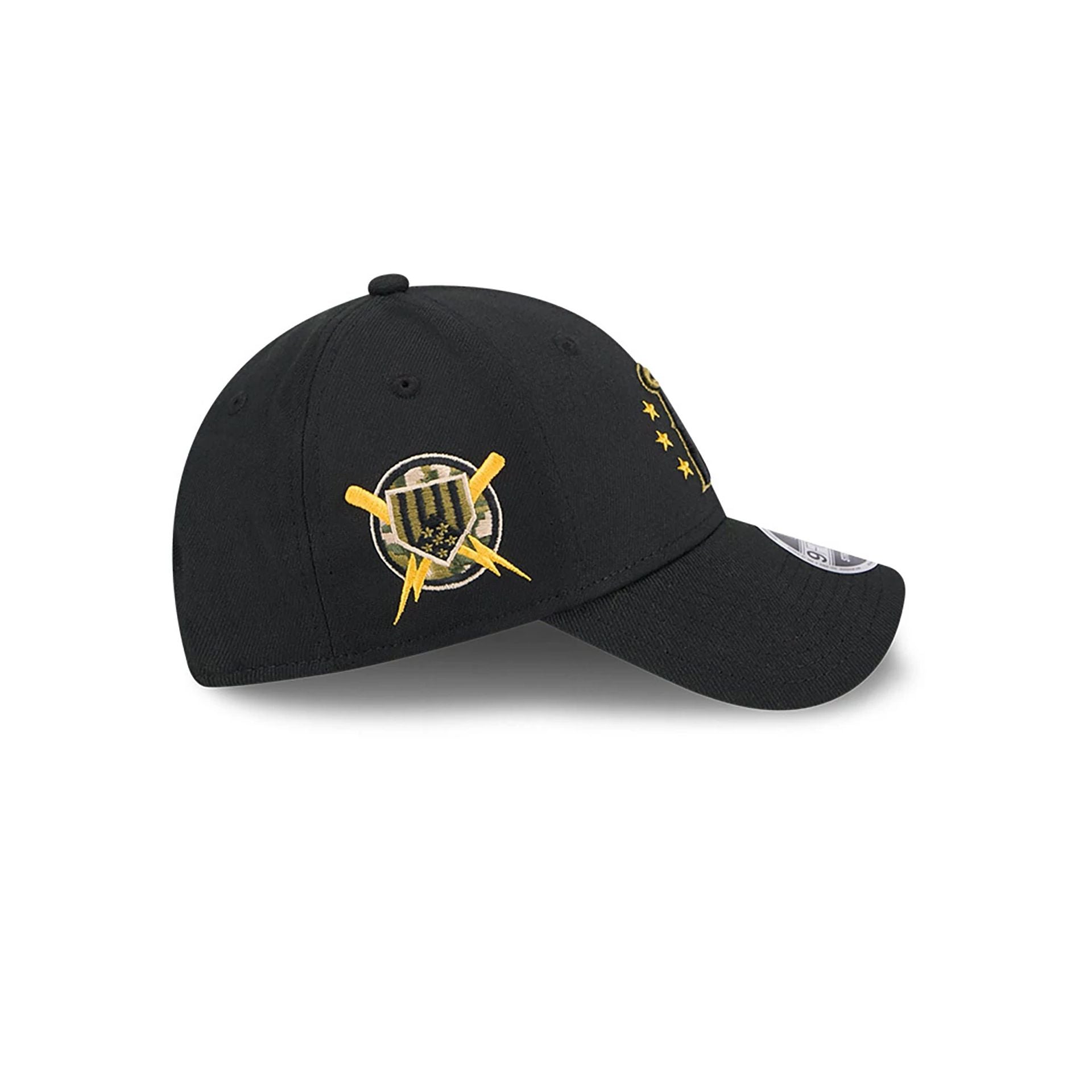 This is a LA Angels MLB Armed Forces Day 2024 Black 9FORTY Stretch Snap Cap 6