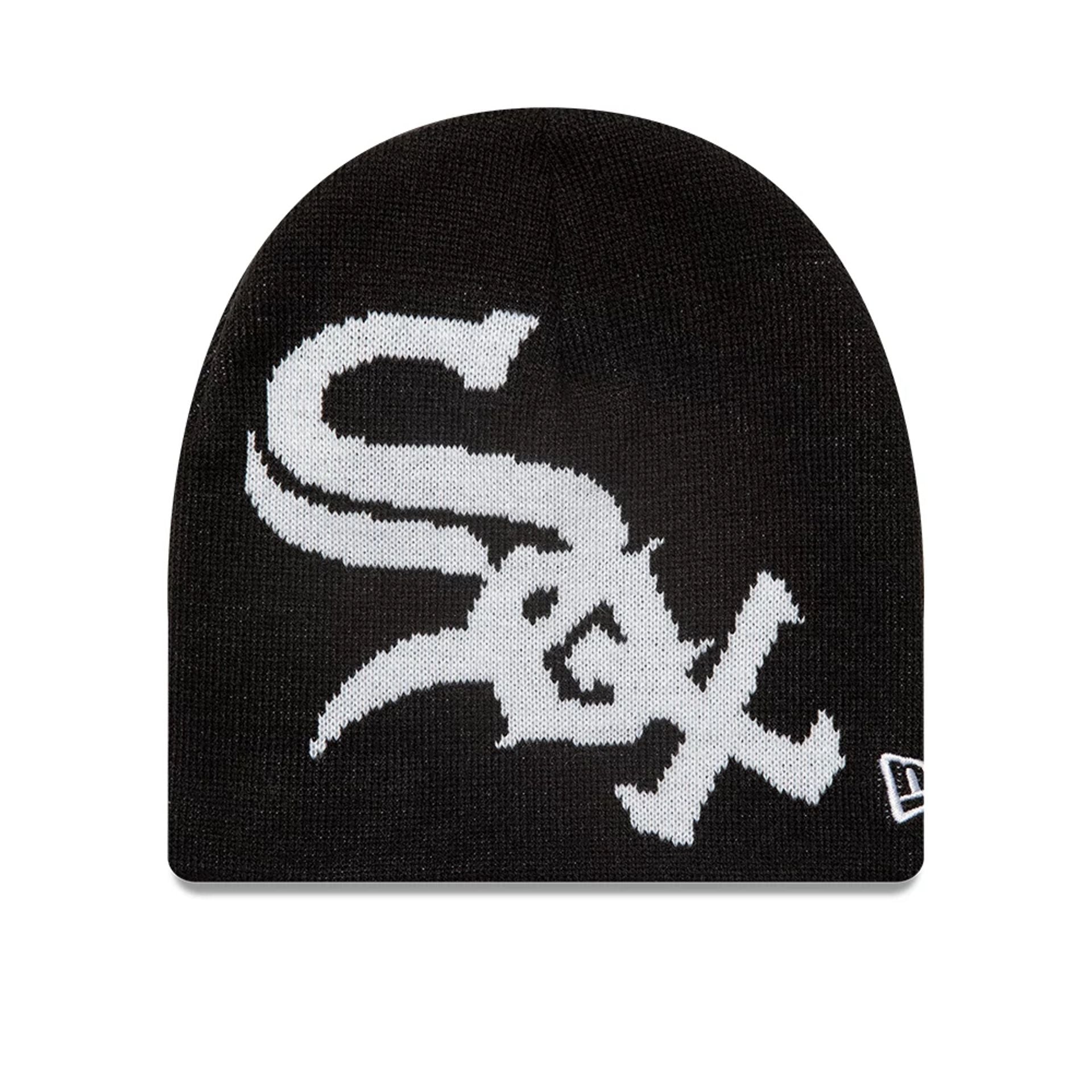 This is a Chicago White Sox MLB Black Skull Knit Beanie Hat 1