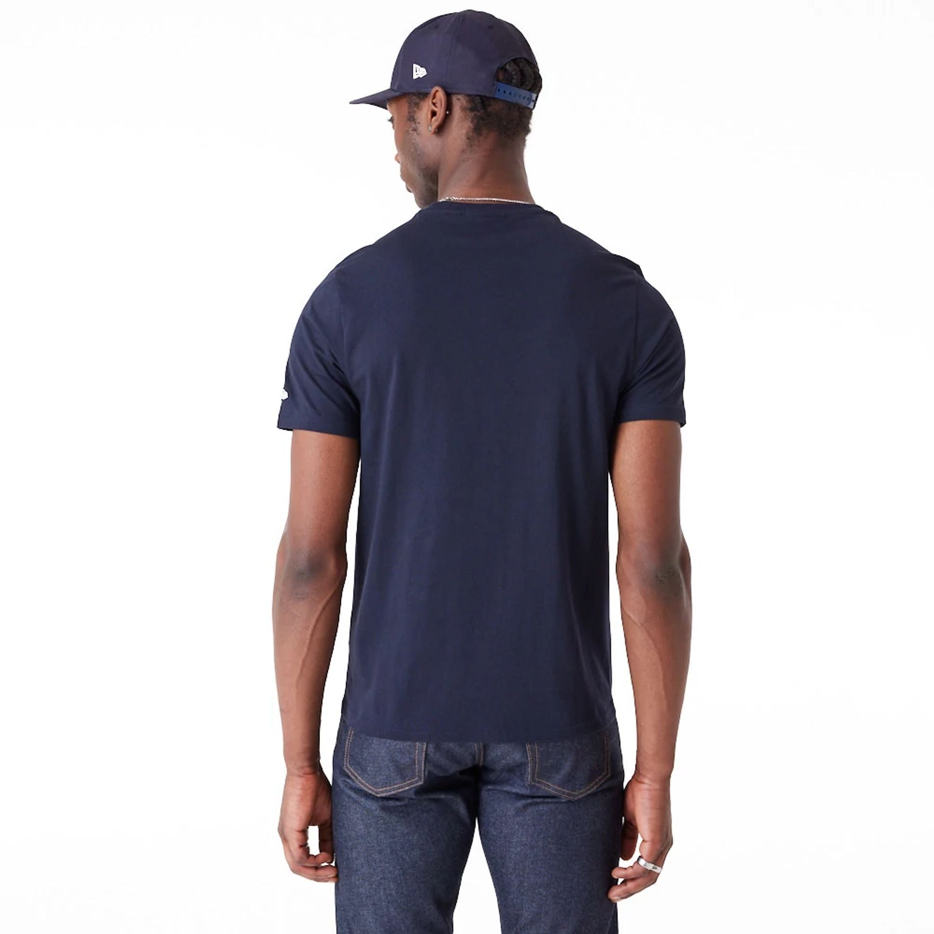 The Male model is wearing New York Yankees MLB Arch Wordmark Graphic Navy T-Shirt 6