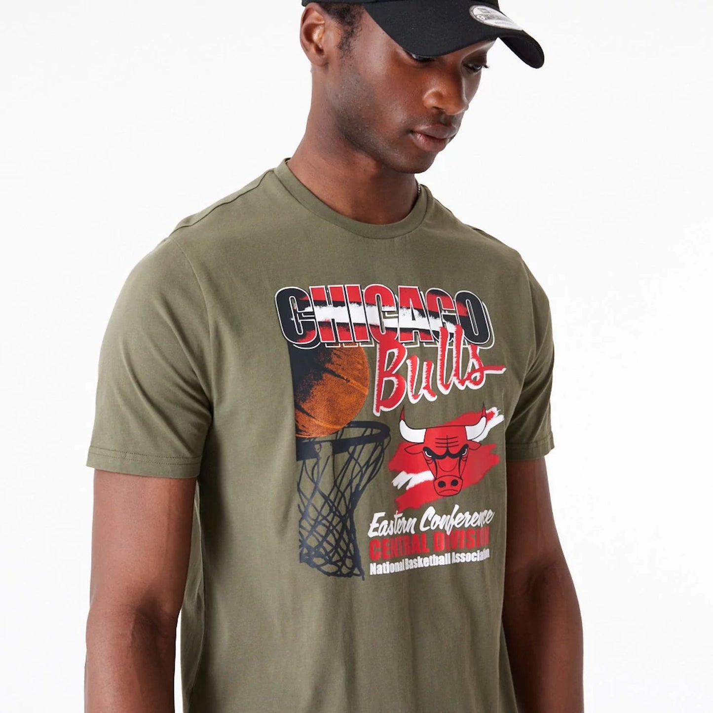 The Male model is wearing Chicago Bulls NBA Player Graphic Green T-Shirt 4