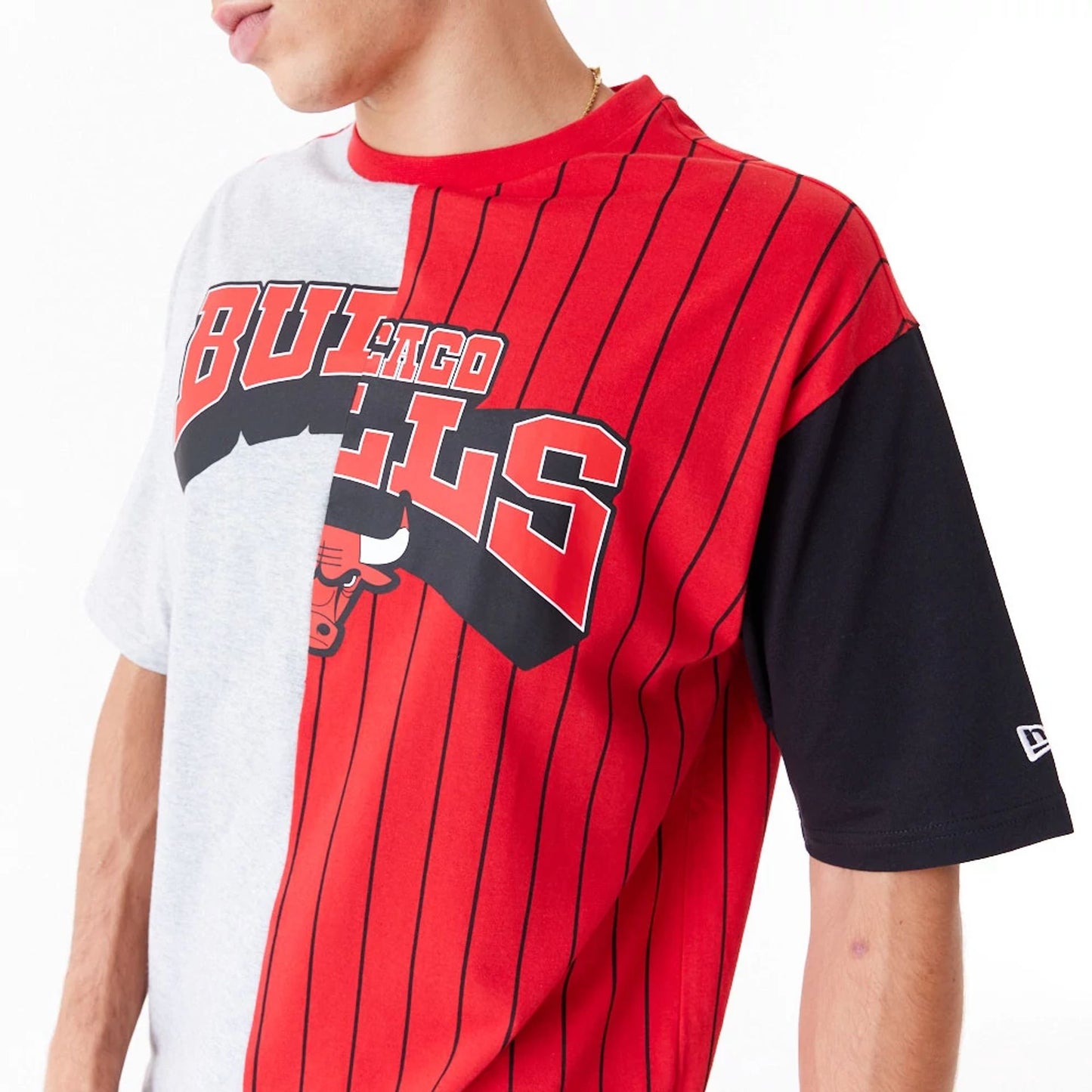 The Male model is wearing Chicago Bulls NBA Half Pinstripe Red Oversized T-Shirt 3