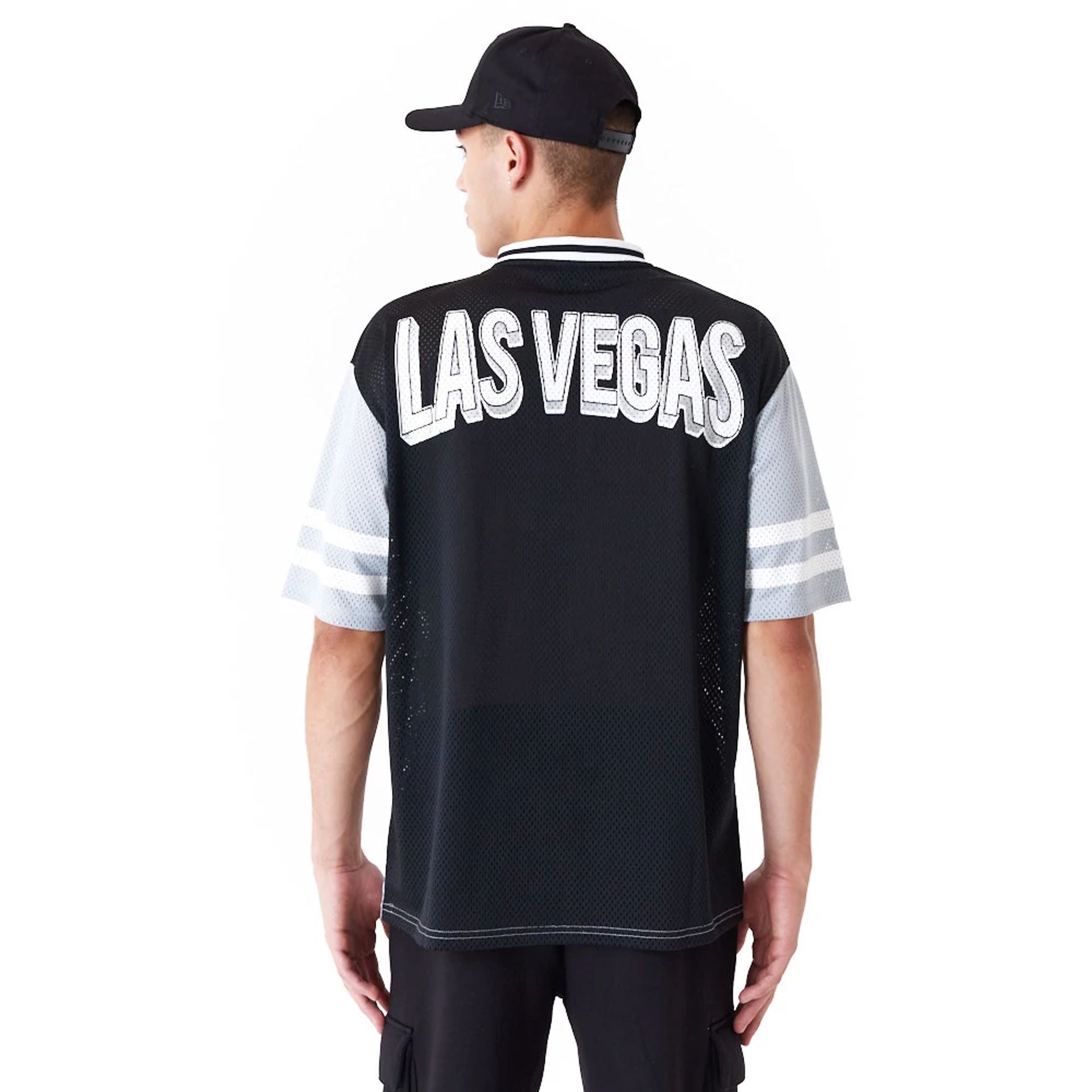 The Male model is wearing Las Vegas Raiders NFL Wordmark Graphic Grey T-Shirt 8