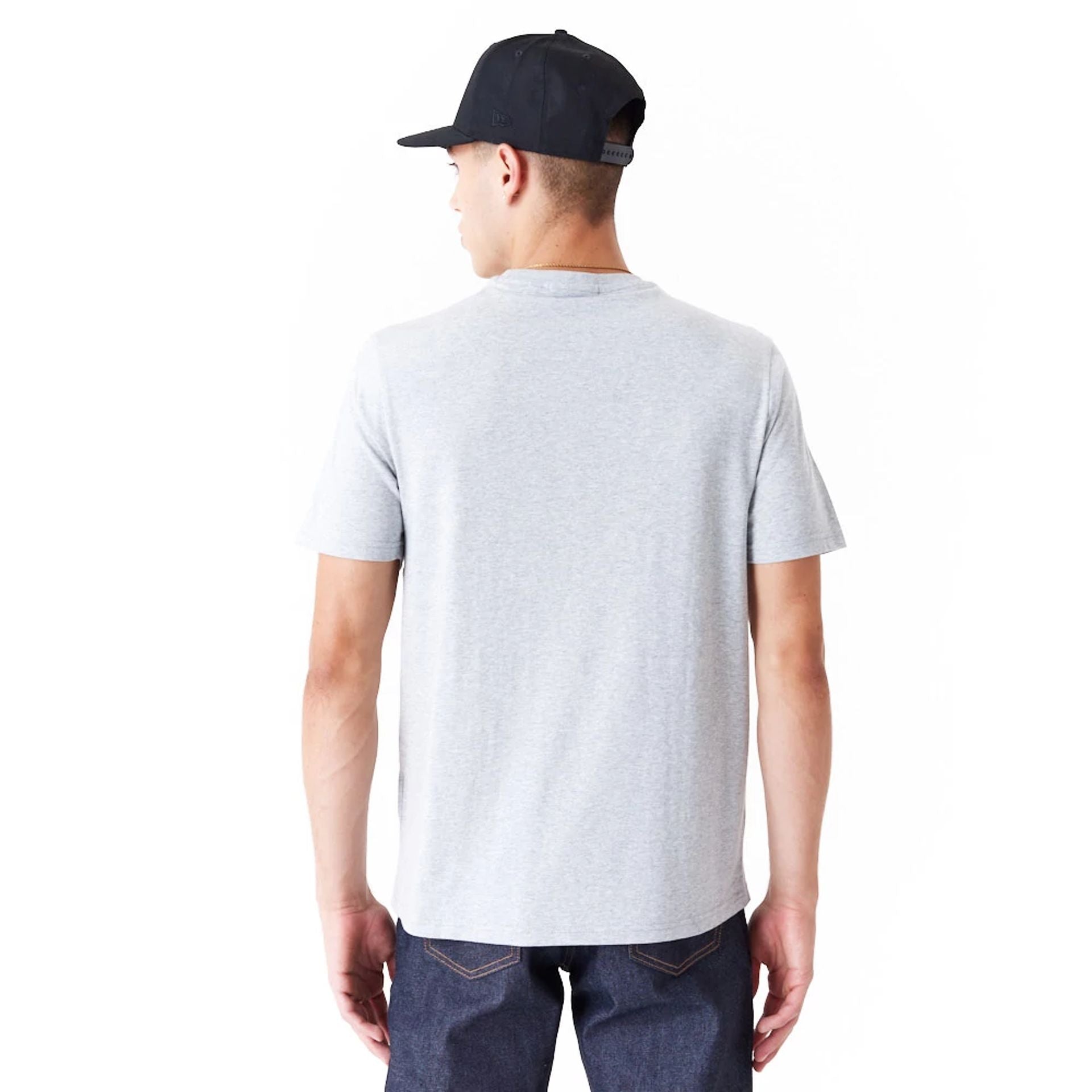 The Male model is wearing LA Dodgers MLB Arch Wordmark Graphic Grey T-Shirt 7