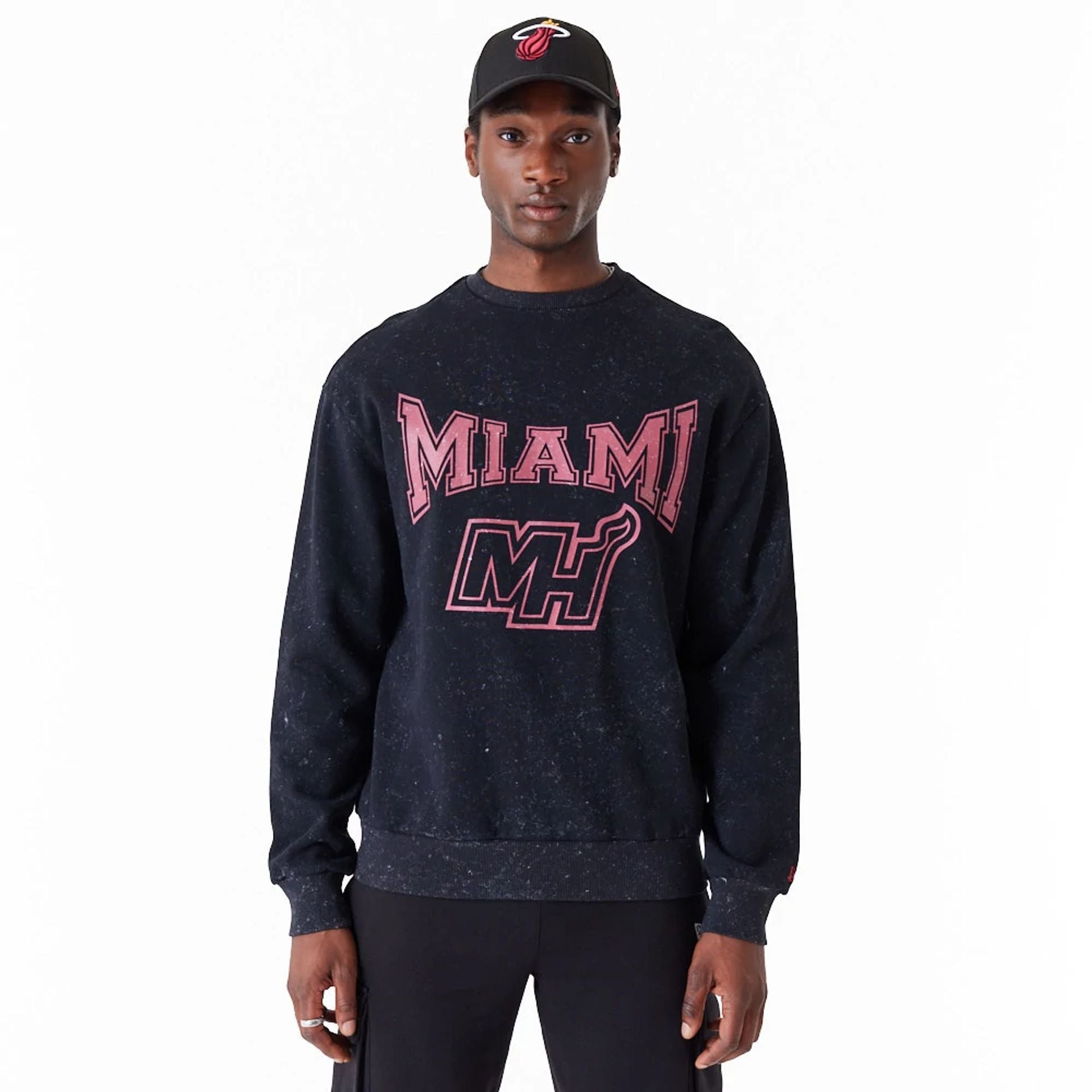 The Male model is wearing Miami Heat NBA Washed Black Crew Neck Sweatshirt 1