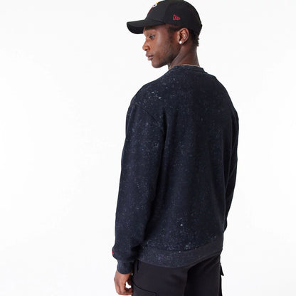 The Male model is wearing Miami Heat NBA Washed Black Crew Neck Sweatshirt 6