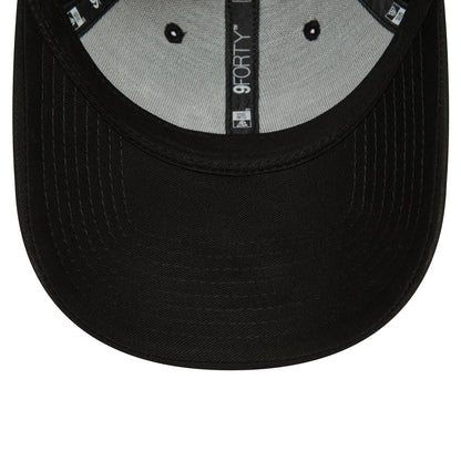 This is a New York Yankees Seasonal Infill Black 9FORTY Adjustable Cap 5