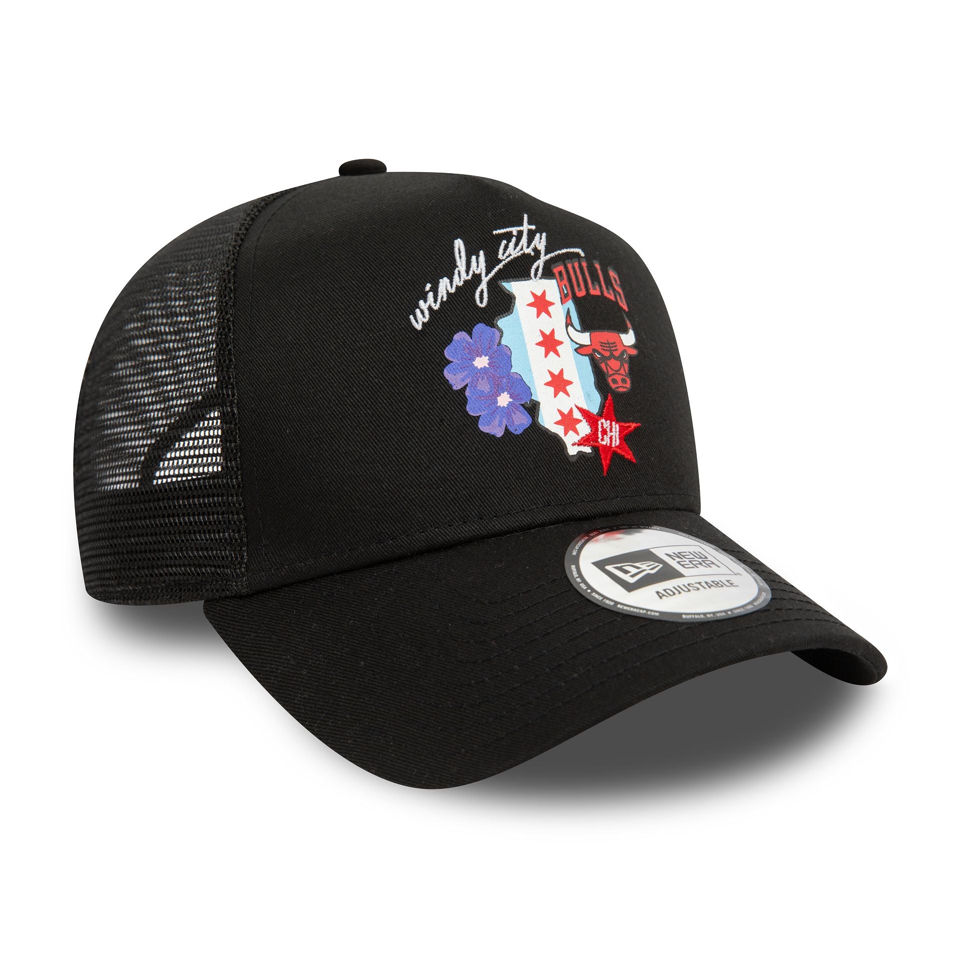 This is a Chicago Bulls NBA Team Logo Black A-Frame Trucker Cap 3