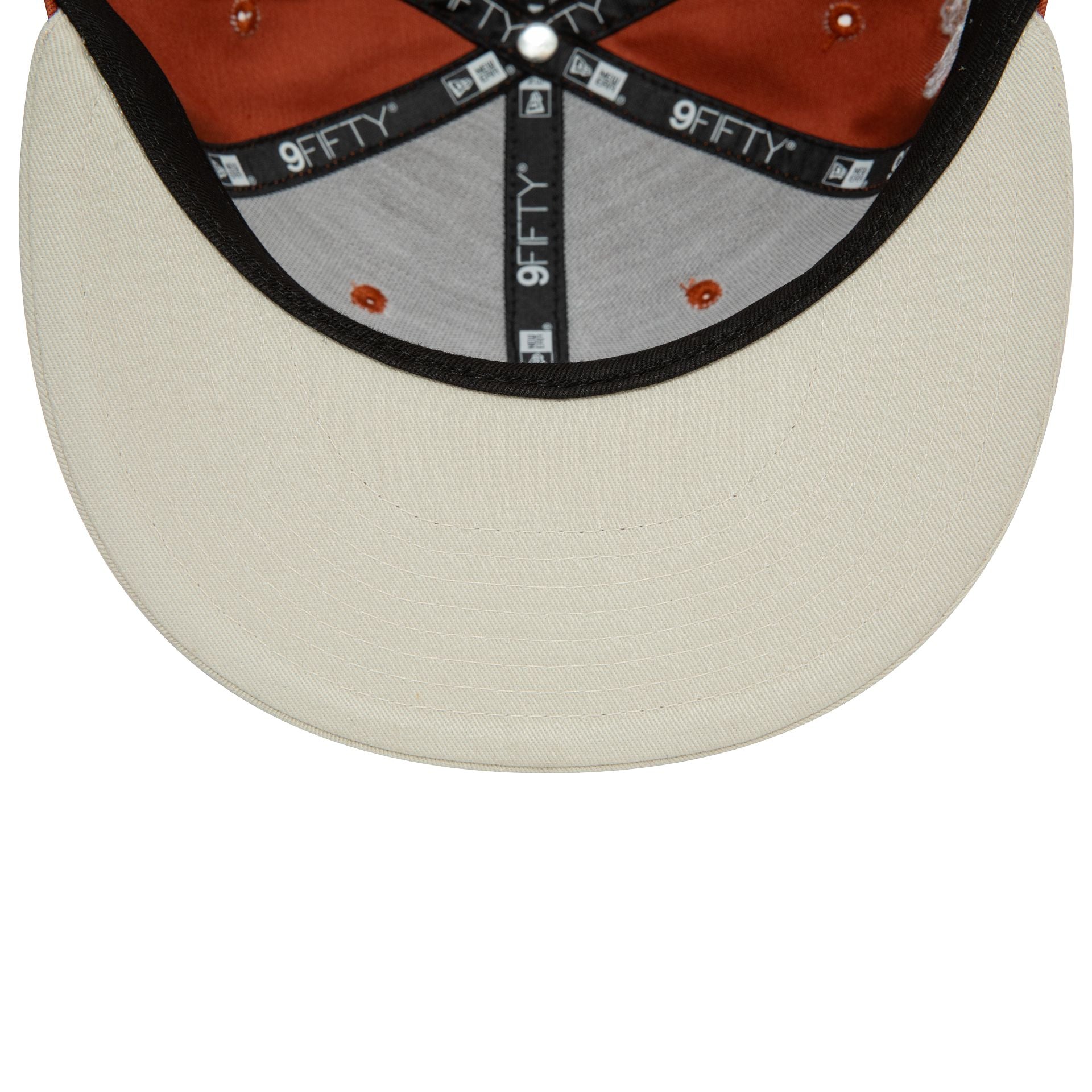 This is a New York Yankees MLB Patch Brown 9FIFTY Snapback Cap 5