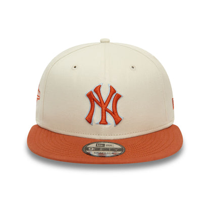 This is a New York Yankees MLB Patch Stone 9FIFTY Snapback Cap 3