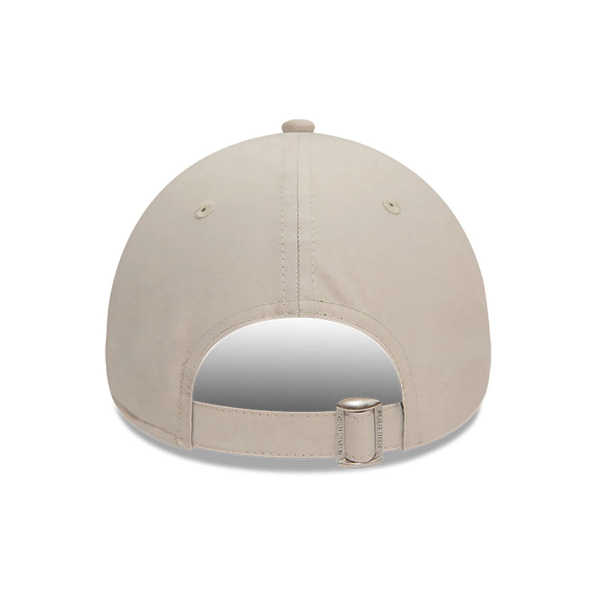 This is a New York Yankees Flawless Light Beige 9FORTY Adjustable Cap 5