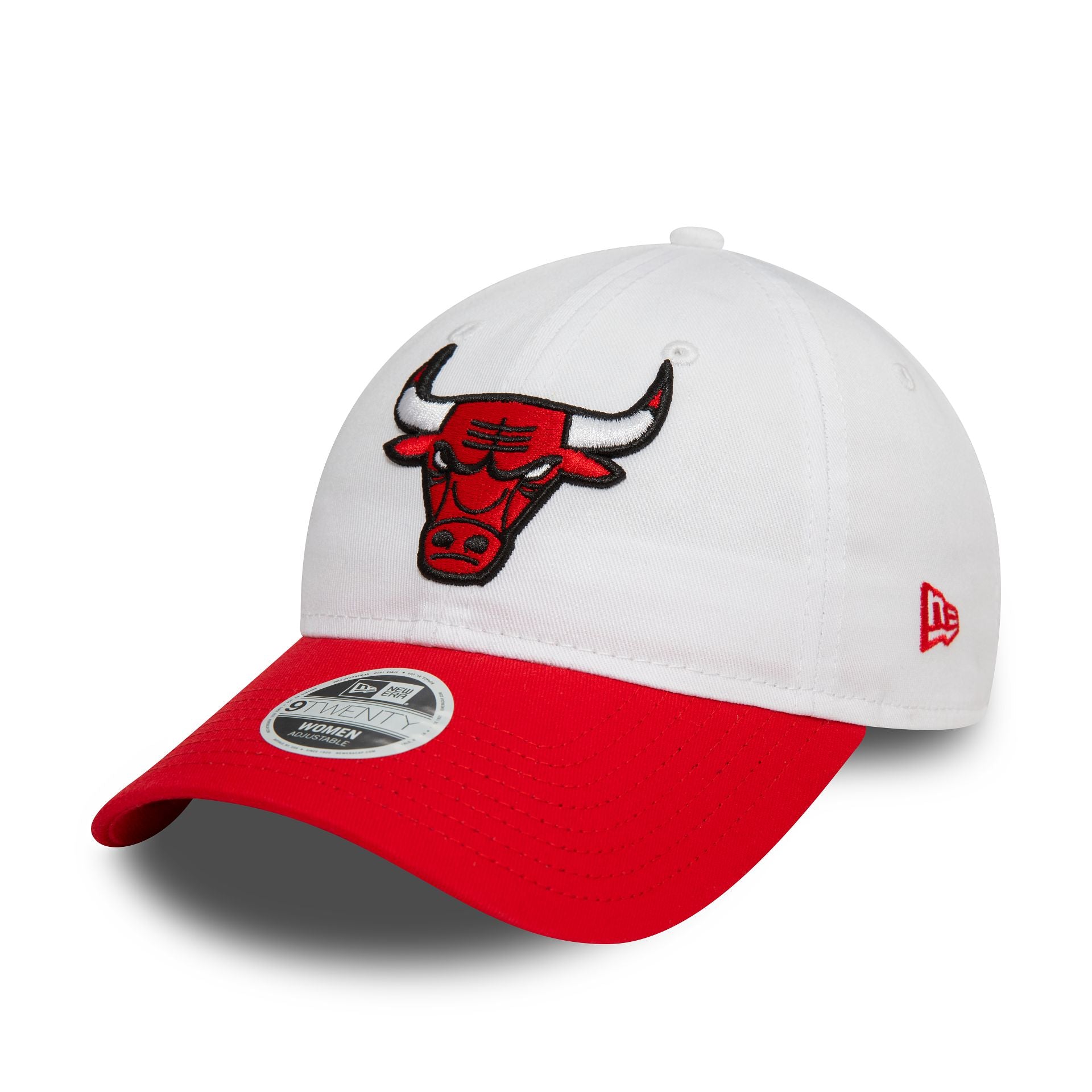 This is a Chicago Bulls Womens NBA White 9TWENTY Adjustable Cap 1