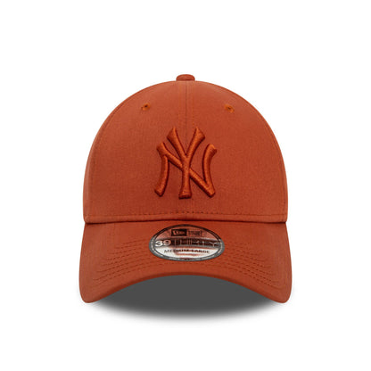 This is a New York Yankees League Essential Brown 39THIRTY Stretch Fit Cap 2