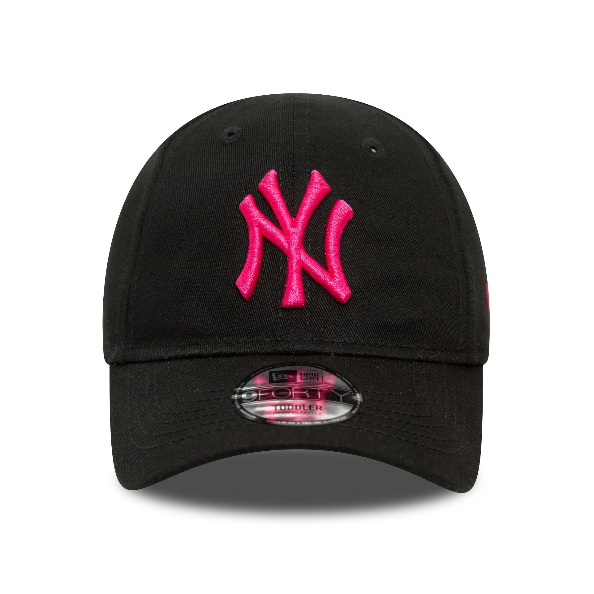 This is a New York Yankees Toddler League Essential Black 9FORTY Adjustable Cap 2