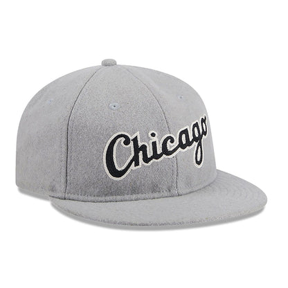 This is a Chicago White Sox Melton Wool Grey Retro Crown 9FIFTY Strapback Cap 4