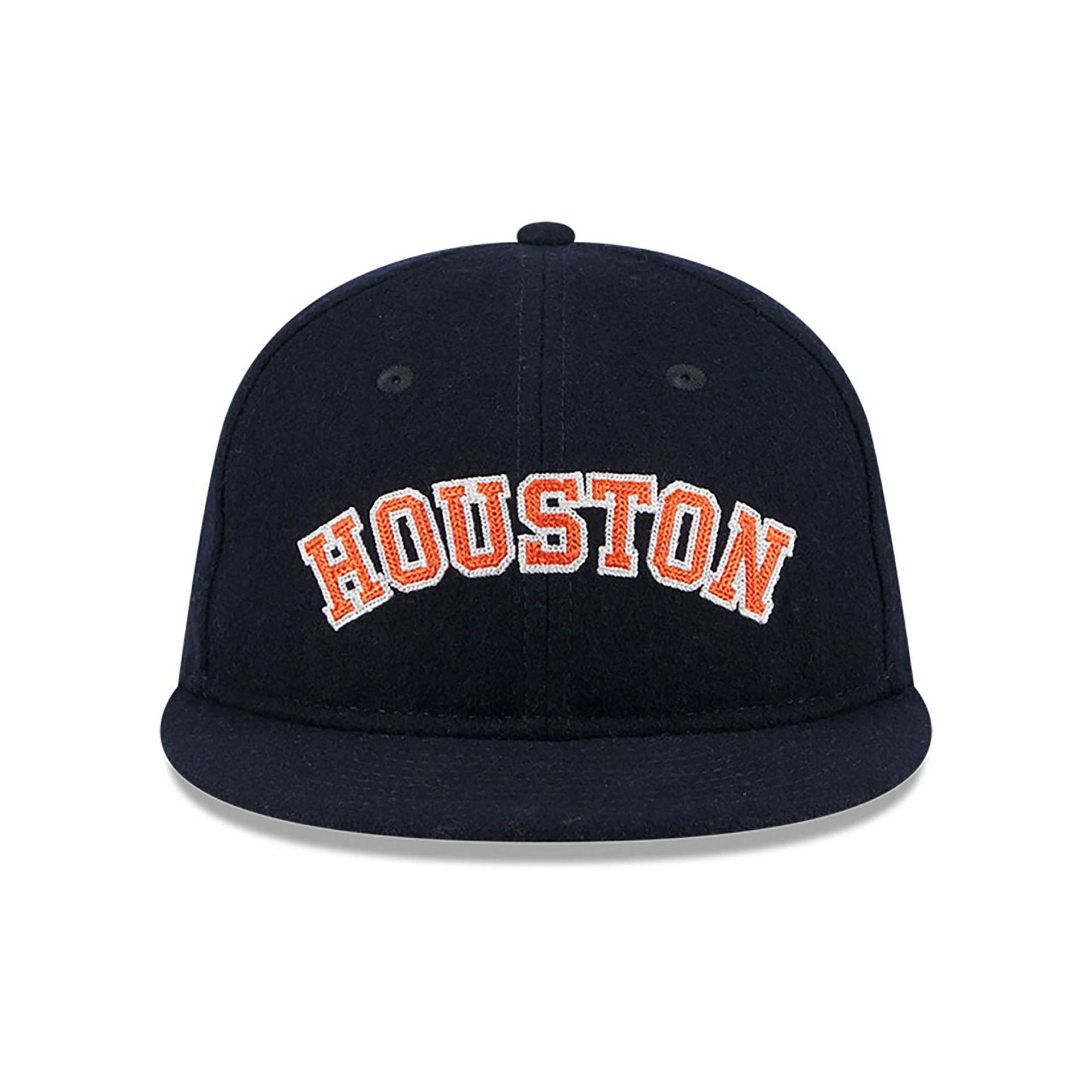 This is a Houston Astros Melton Wool Navy Retro Crown 9FIFTY Strapback Cap 3