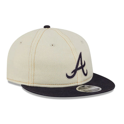 This is a Atlanta Braves Chrome Denim White Retro Crown 9FIFTY Strapback Cap 4