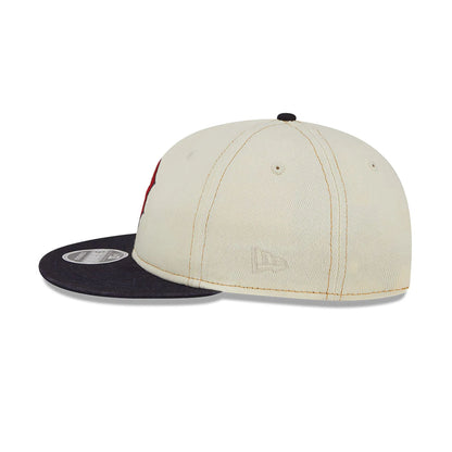 This is a Boston Red Sox Chrome Denim White Retro Crown 9FIFTY Strapback Cap 5