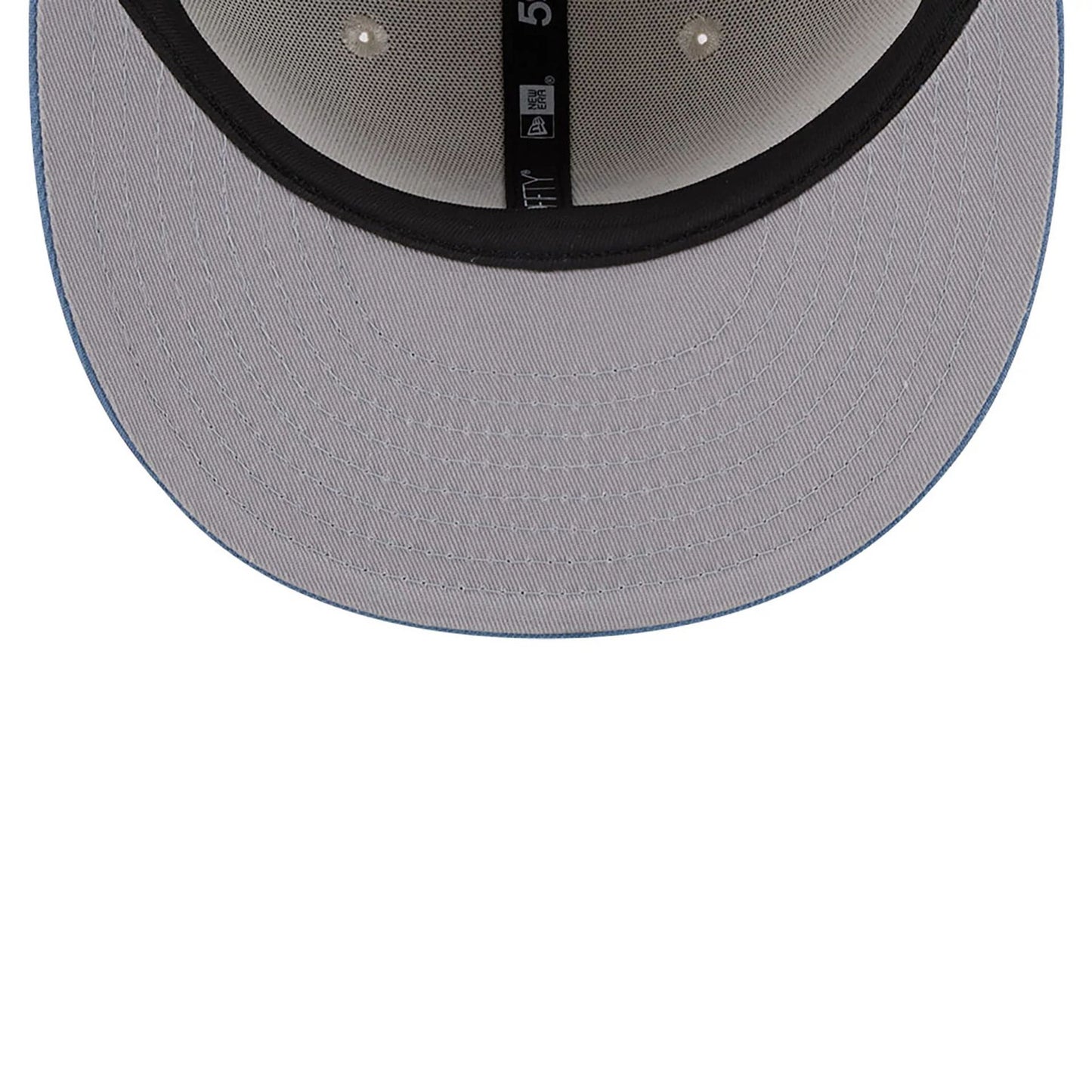 This is a New York Yankees Colour Brush Light Beige 59FIFTY Fitted Cap 4