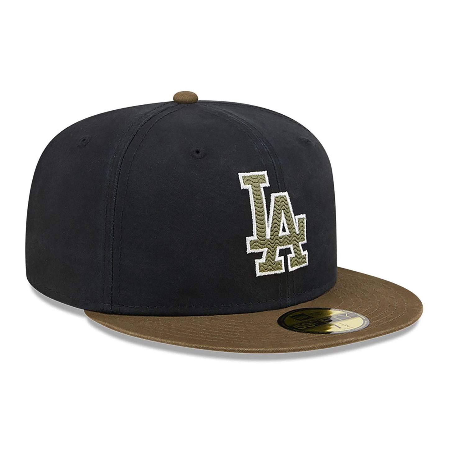 This is a LA Dodgers Quilted Logo Navy 59FIFTY Fitted Cap 4