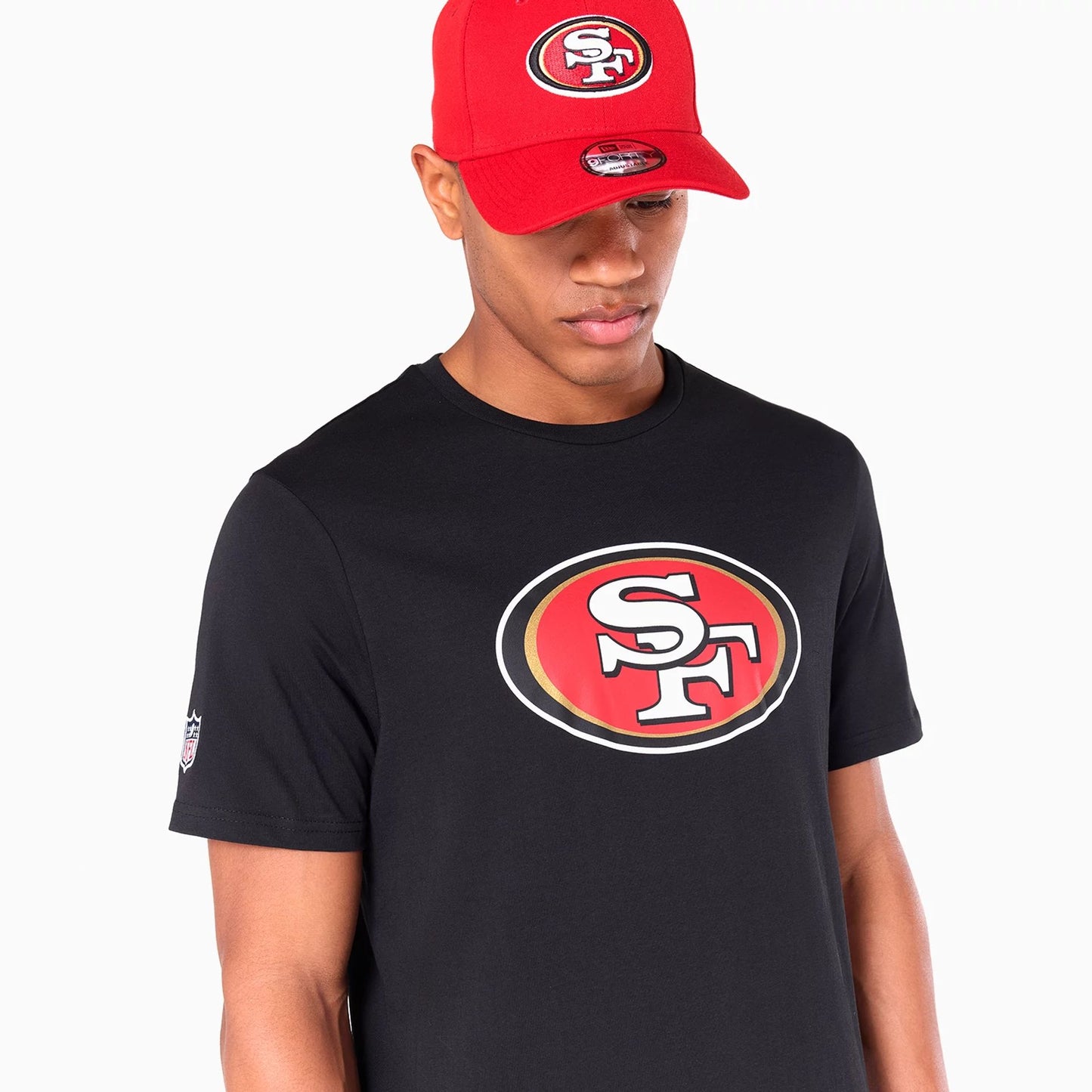 The Male model is wearing San Francisco 49ers NFL Black T-Shirt 5