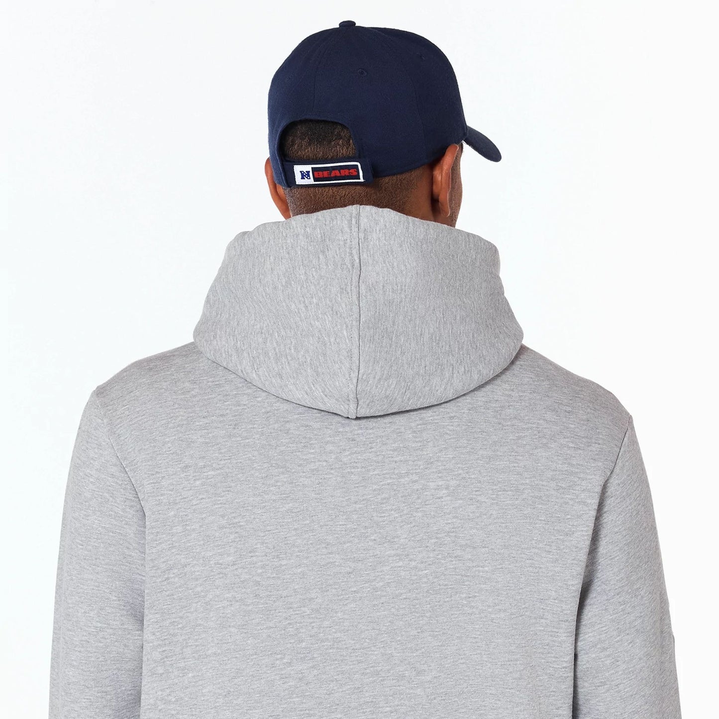 The Male model is wearing Chicago Bears NFL Grey Pullover Hoodie 5