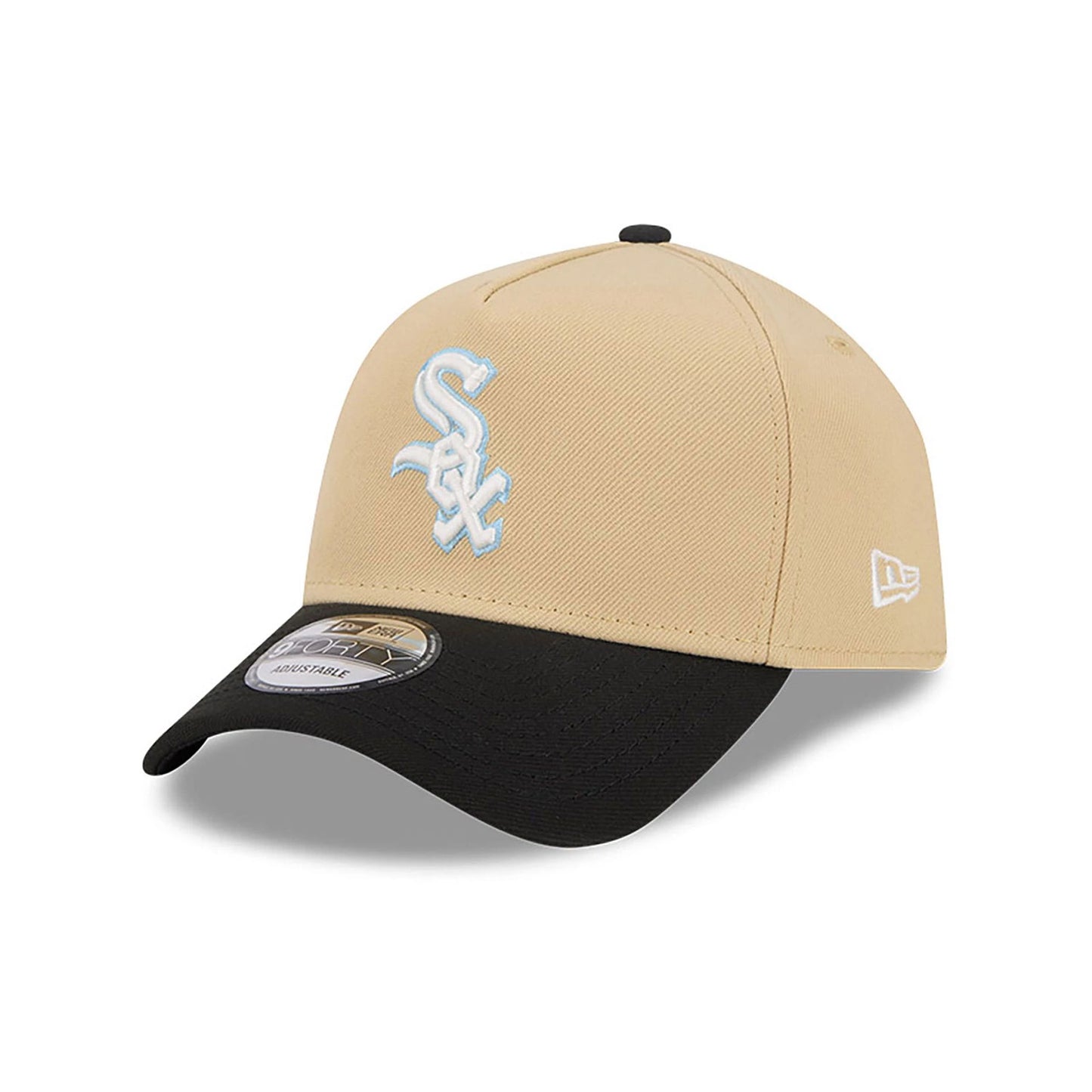 This is a Chicago White Sox City Sidepatch Light Beige 9FORTY A-Frame Adjustable Cap 3